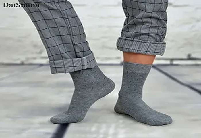 تصویر 2 از جوراب مردانه درجه یک لطافت بالا سازگار پوست